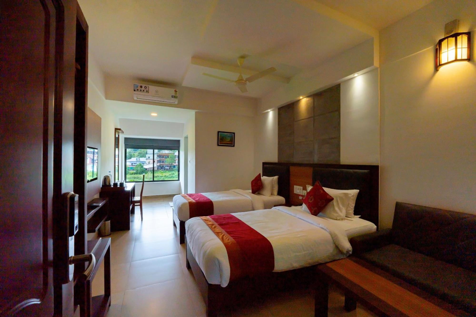 The Sanihara Hotel & Resort Vythiri Exterior foto